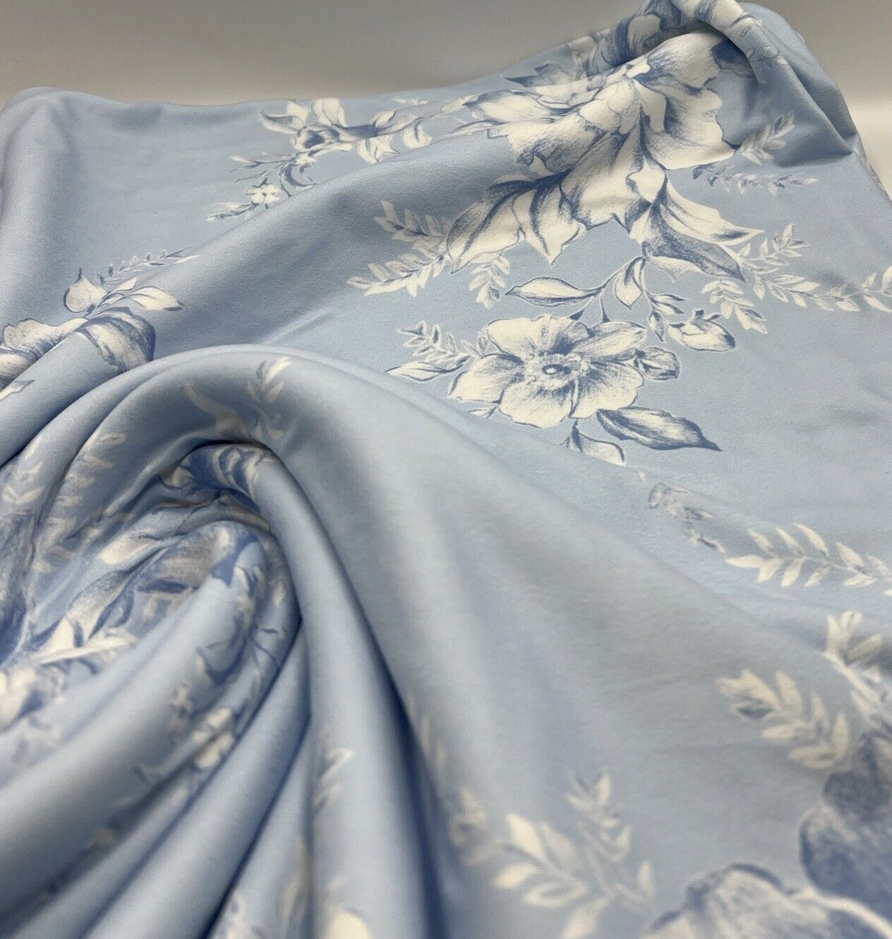 Blue Floral Print Super Soft Spun Poly Stretch Fabric - T9 Fabrics