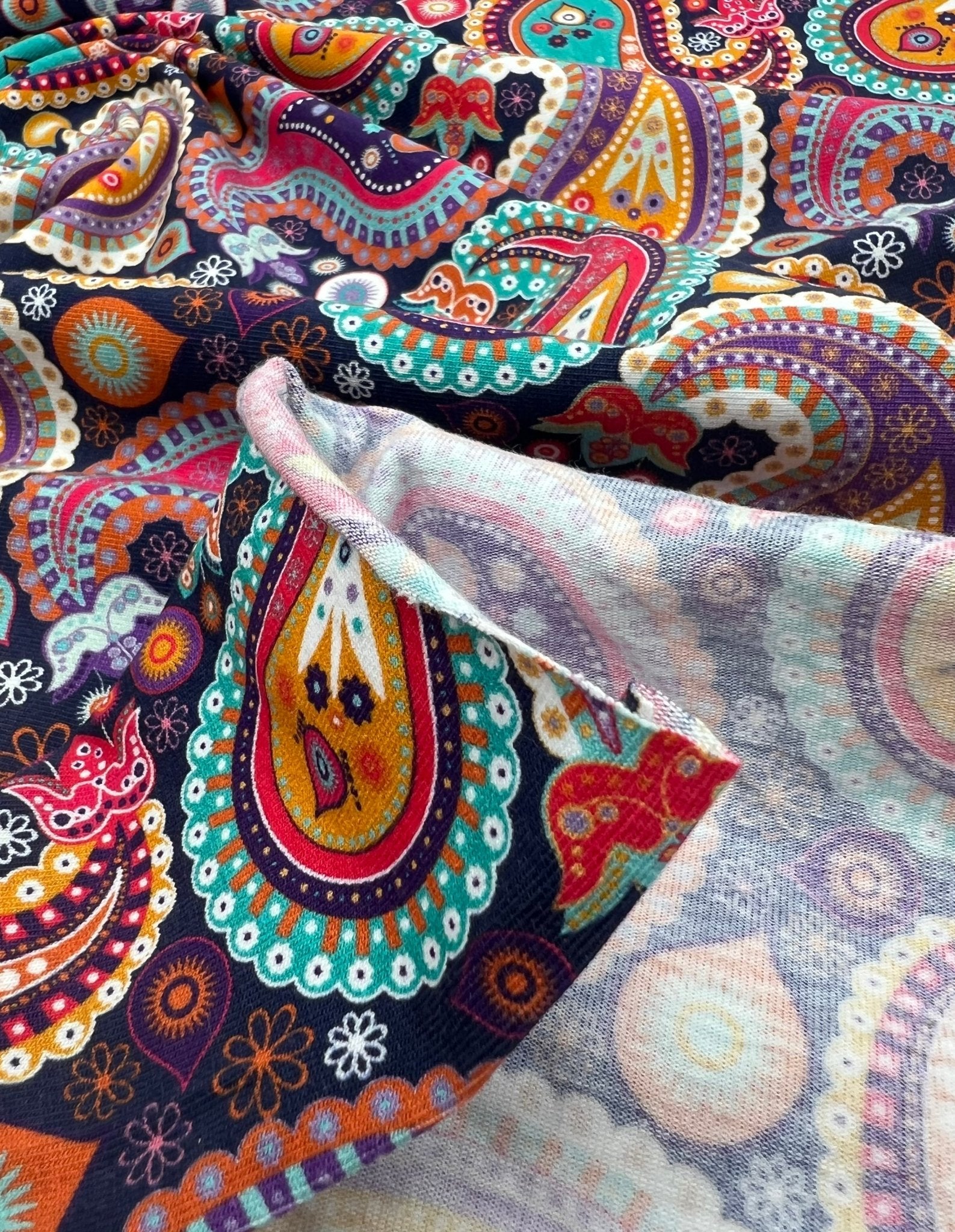 Bold Paisley Cotton Stretch Jersey 200 GSM 95/5 Lycra 4 Way Stretch - T9 Fabrics