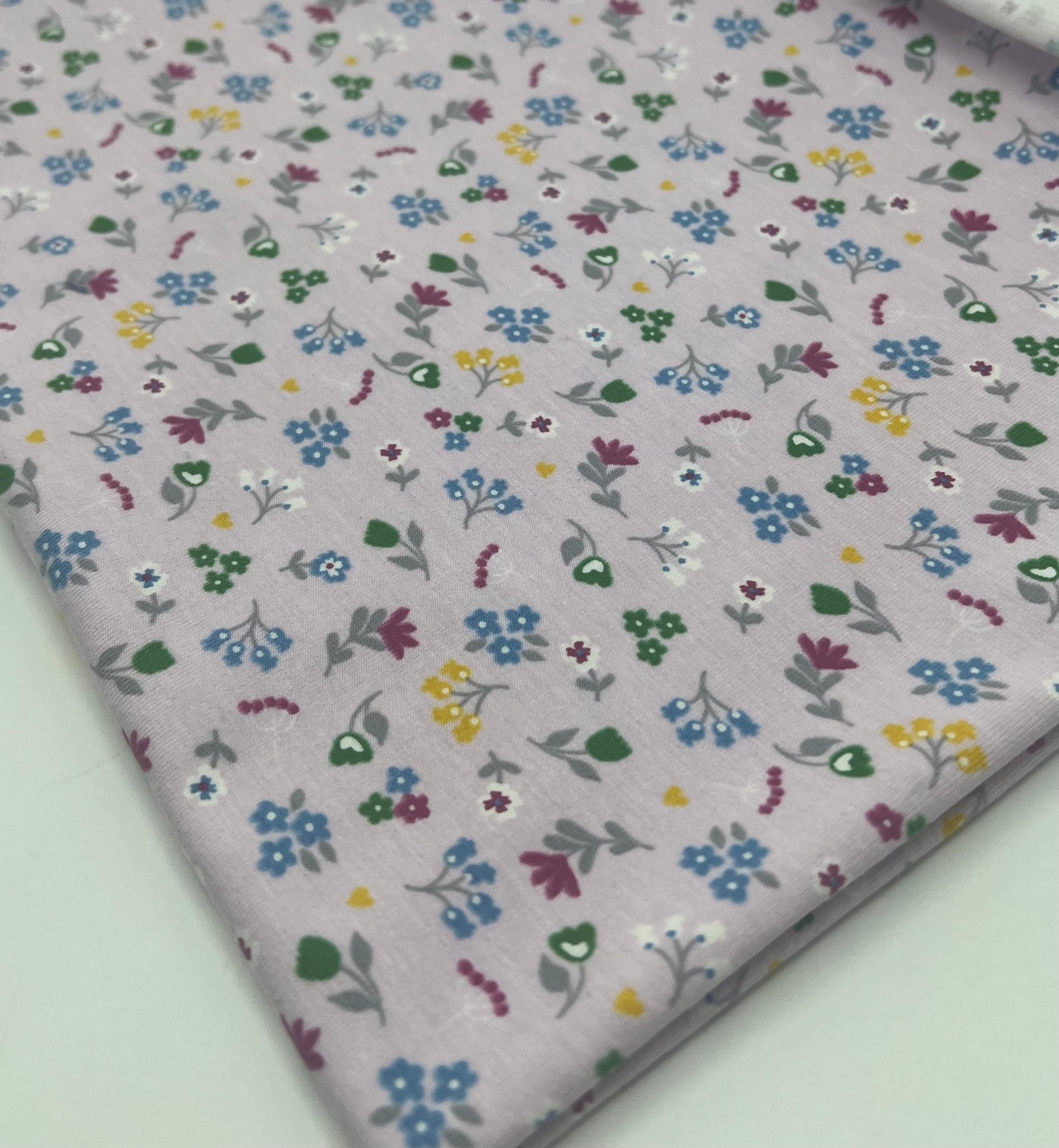 Dainty Flowers Cotton Stretch Jersey 200 GSM 95/5 Lycra 4 Way Stretch - T9 Fabrics