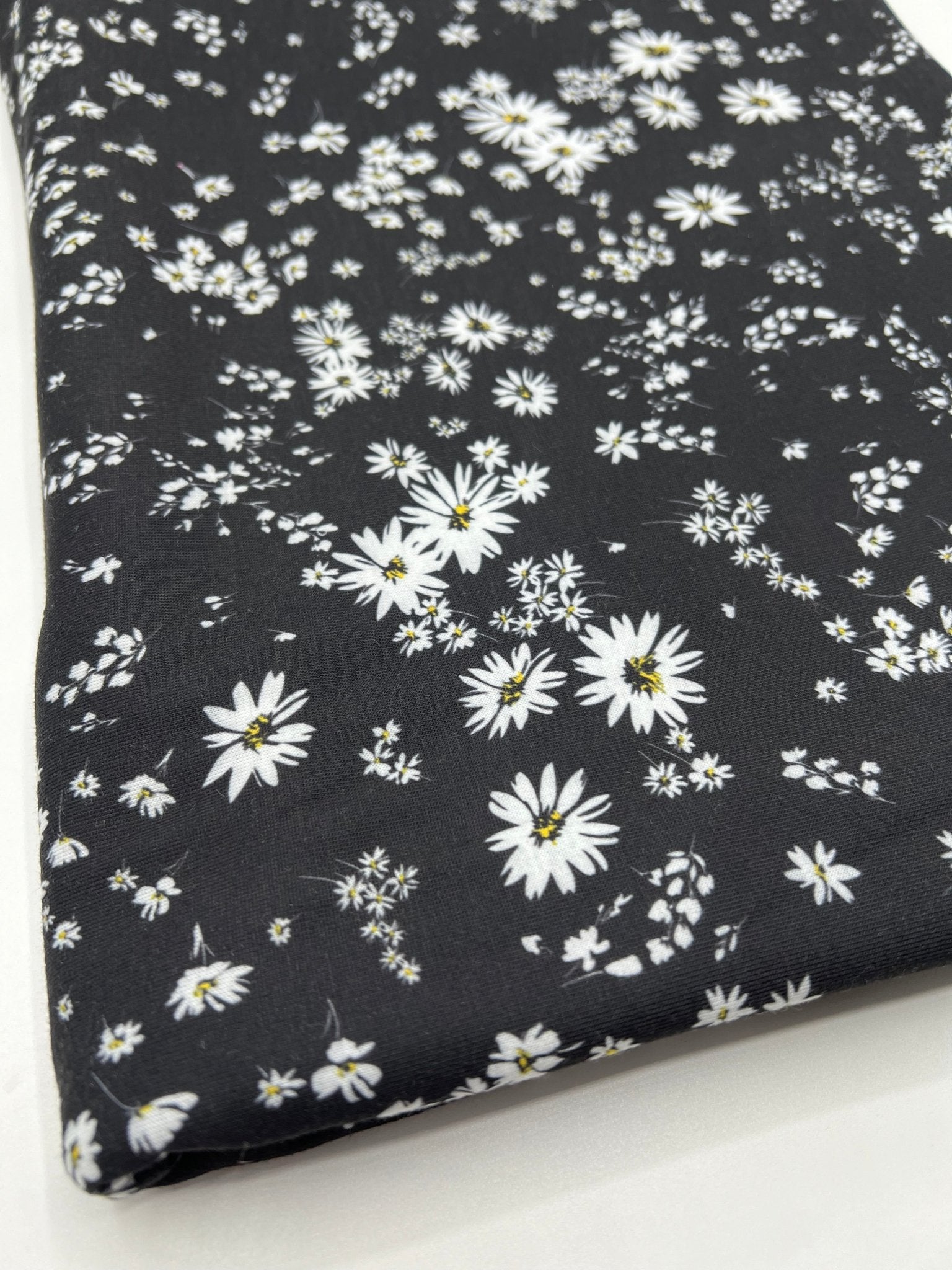 Daisy white black Print Spun Poly Stretch Fabric - T9 Fabrics