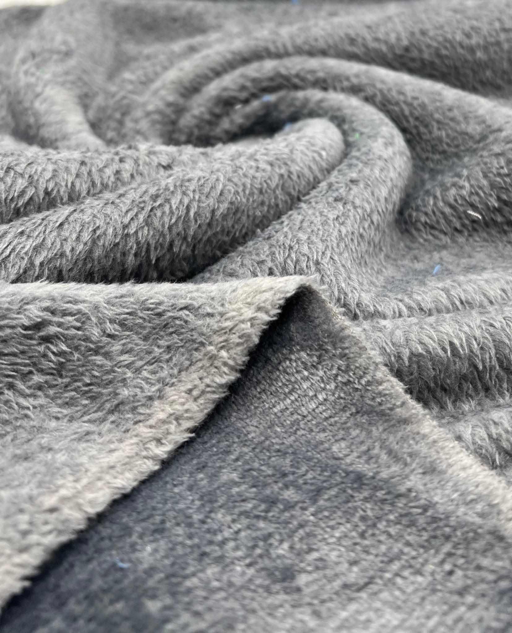 Dark Grey Super Soft Plain Cuddle Fleece Fabric Blanket Loungewear - T9 Fabrics