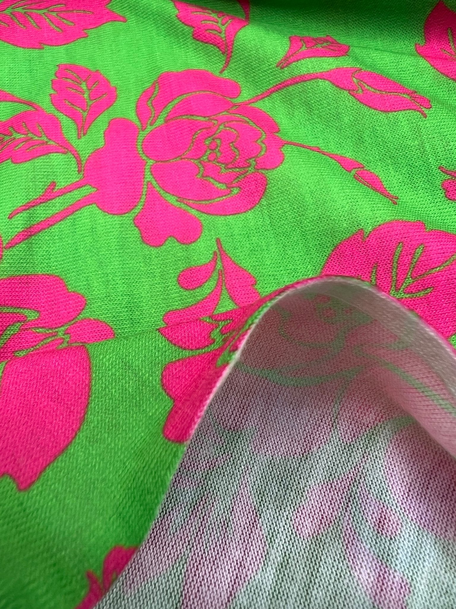 Green Cerise Floral Print Spun Poly Stretch Fabric - T9 Fabrics