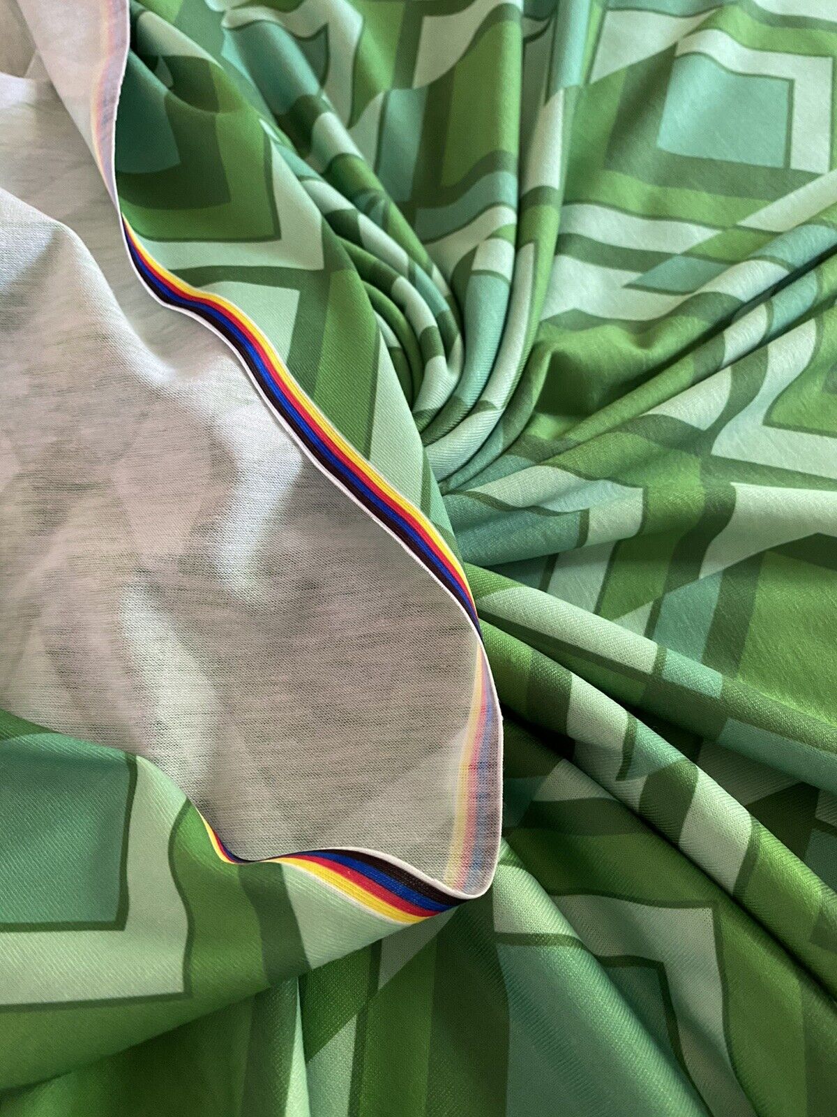 Green Diamond Print Spun Poly Stretch Fabric - T9 Fabrics