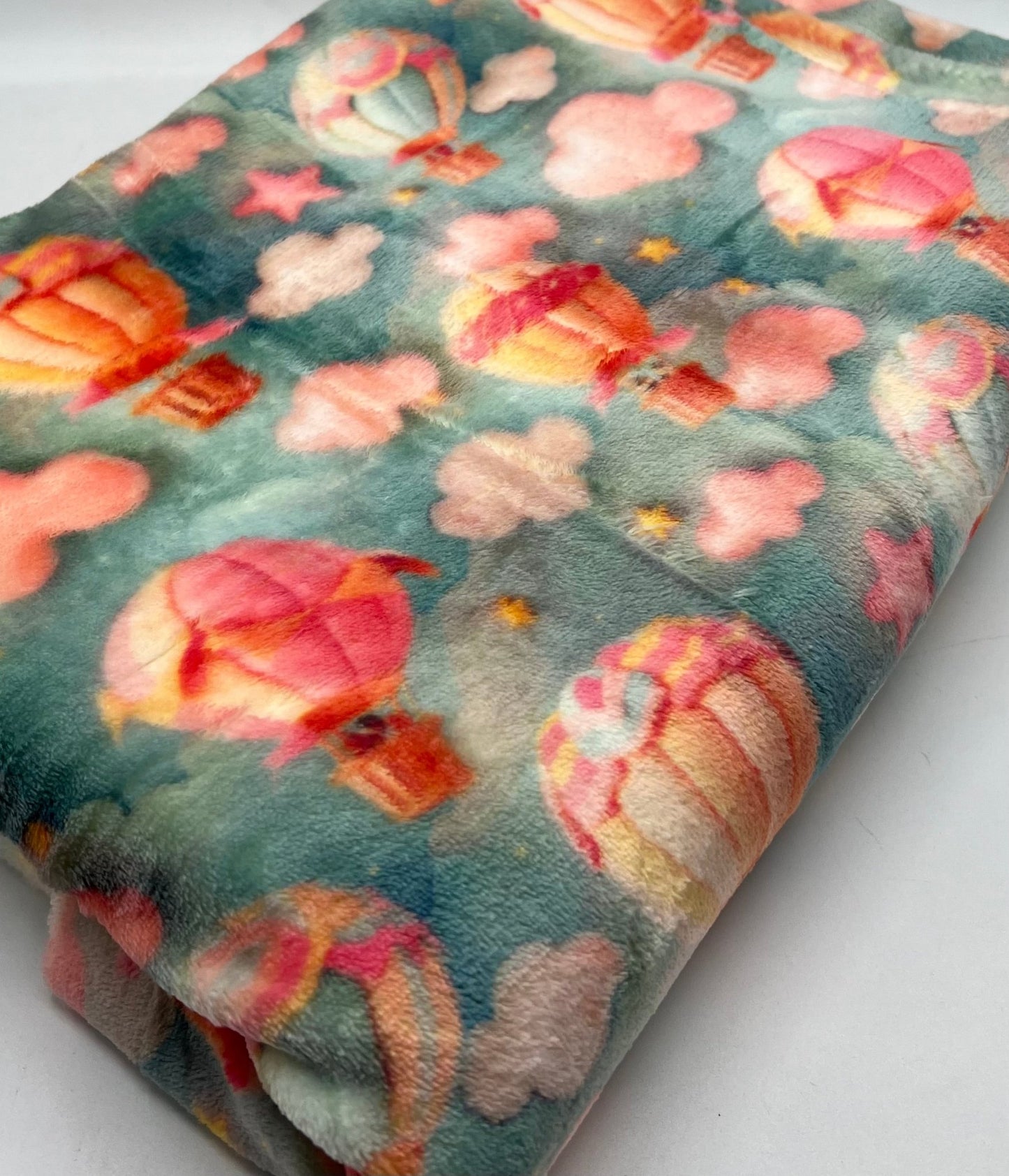 Hot Air Balloons Cuddle Fleece Fabric Blanket Loungewear - T9 Fabrics