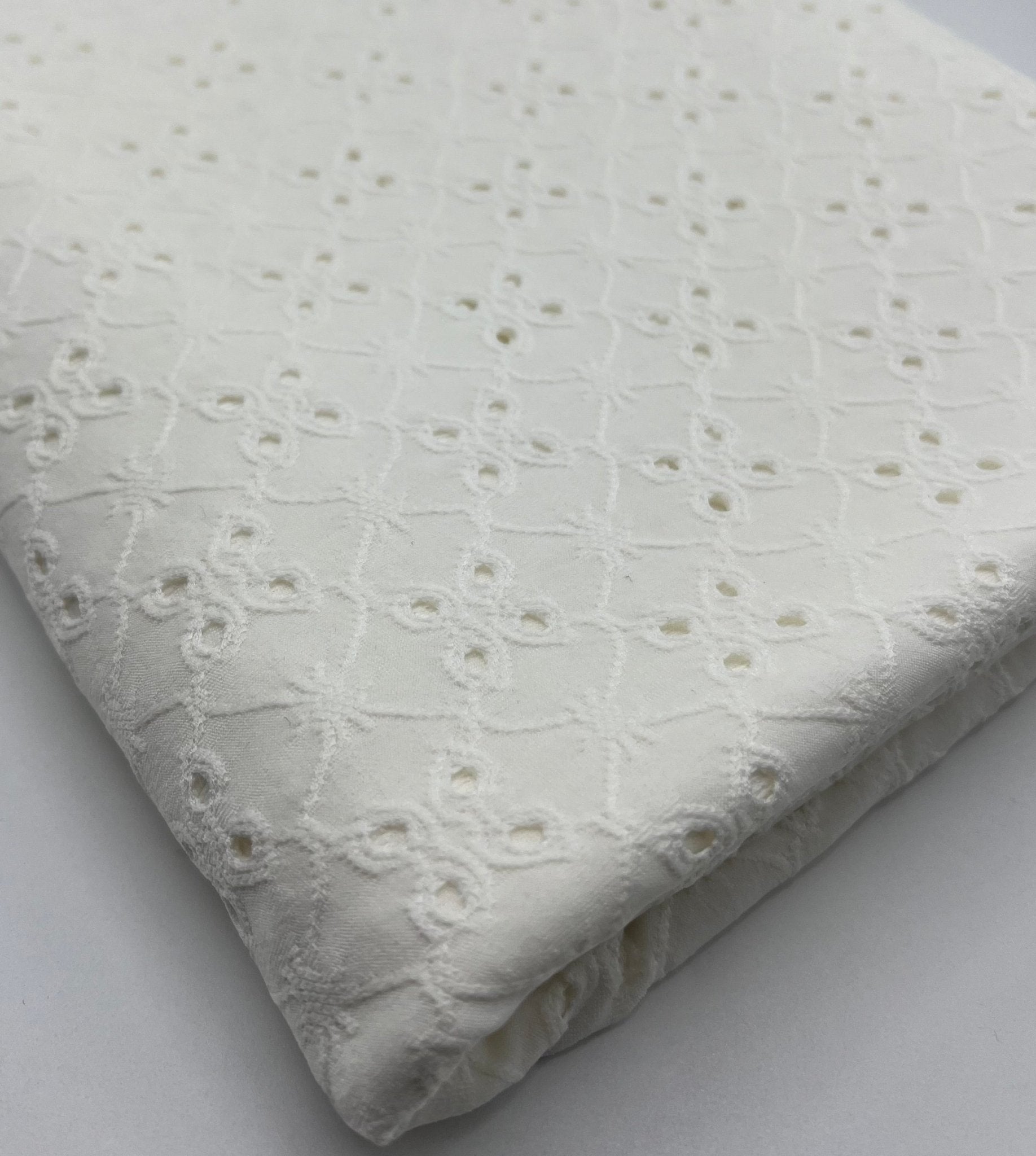 Ivory Broderie Anglaise Stretch Fabric 4 Way Stretch Fabric - T9 Fabrics