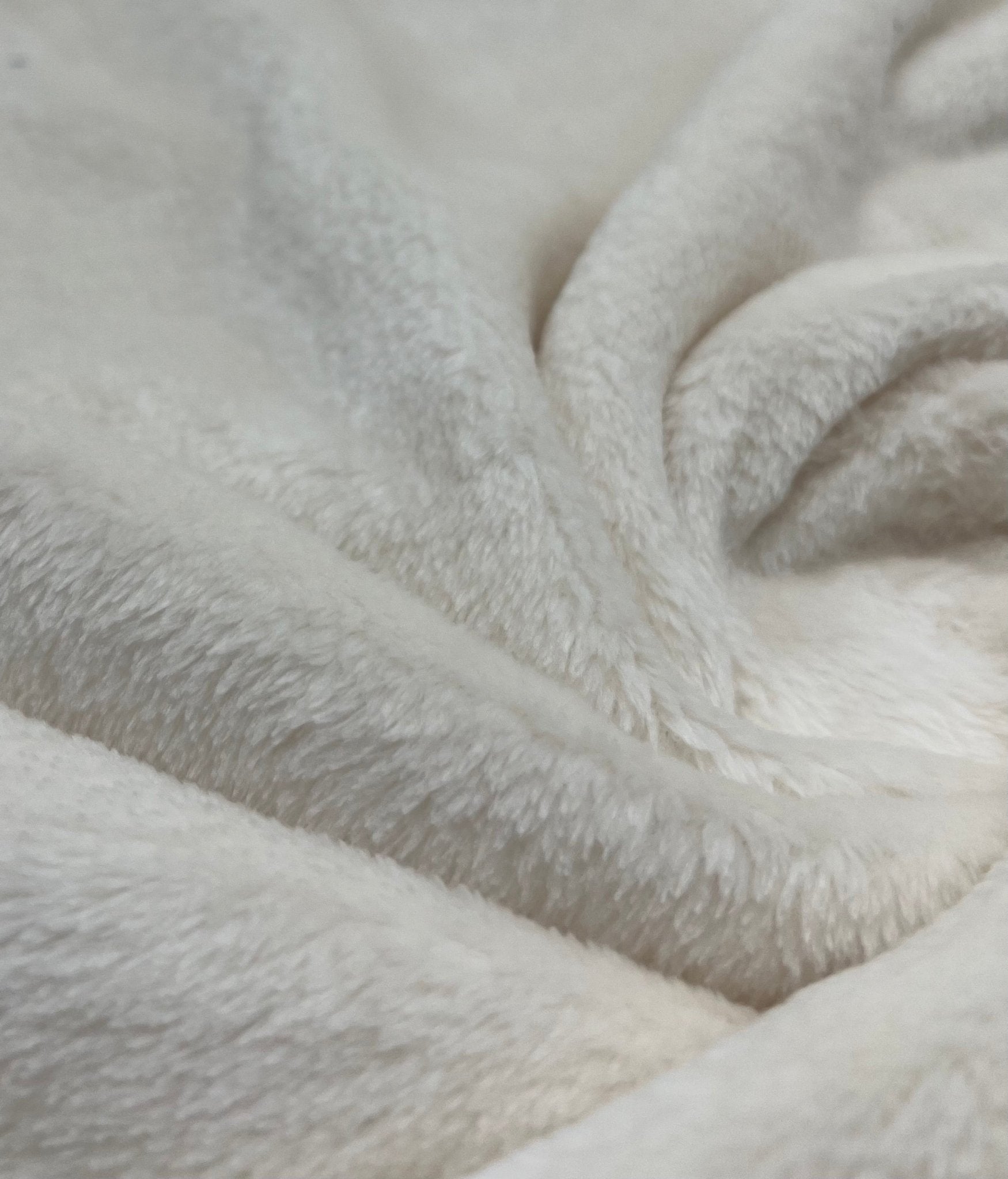 Ivory Super Soft Plain Cuddle Fleece Fabric Blanket Loungewear - T9 Fabrics