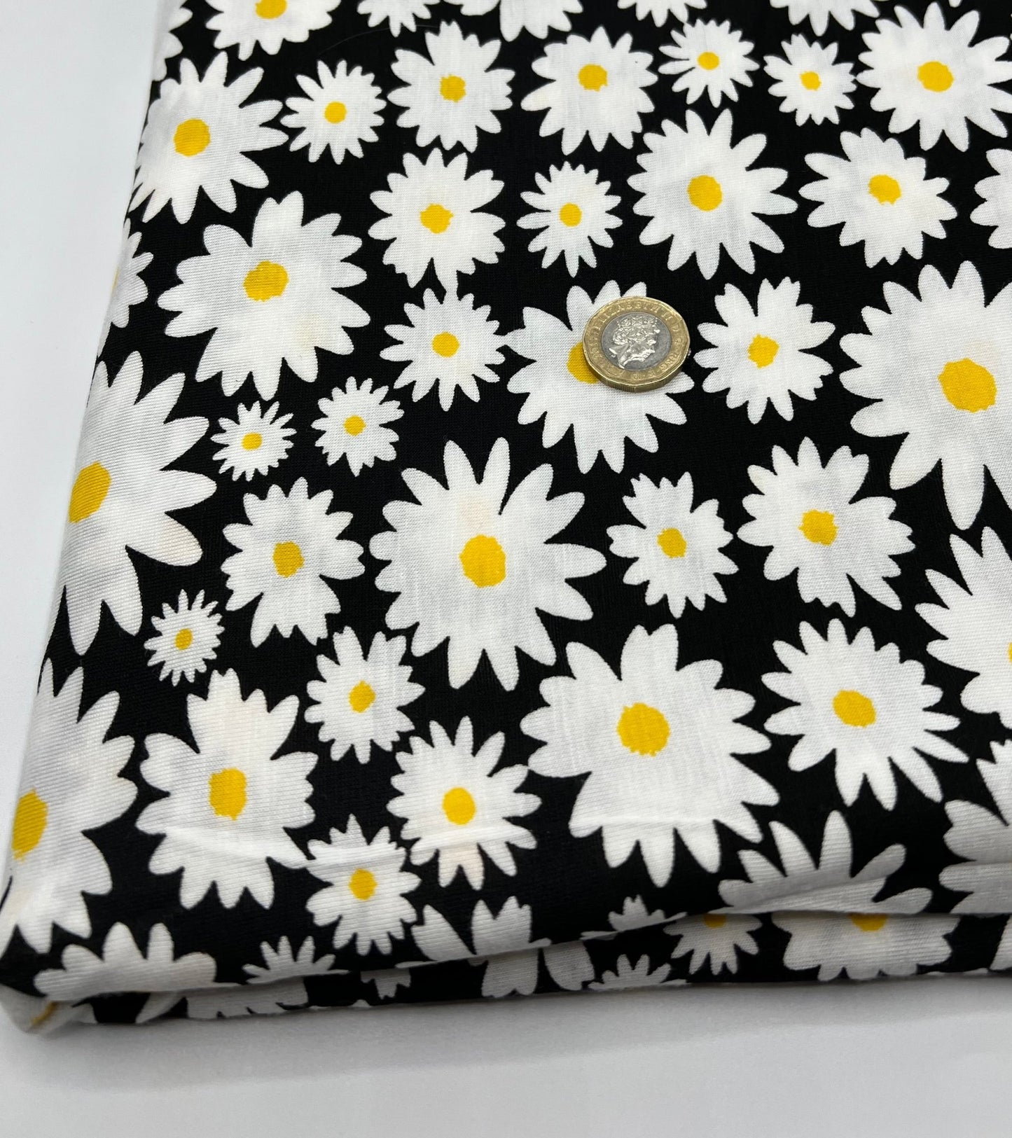 Large Daisy Print Viscose Elastane Fabric - T9 Fabrics