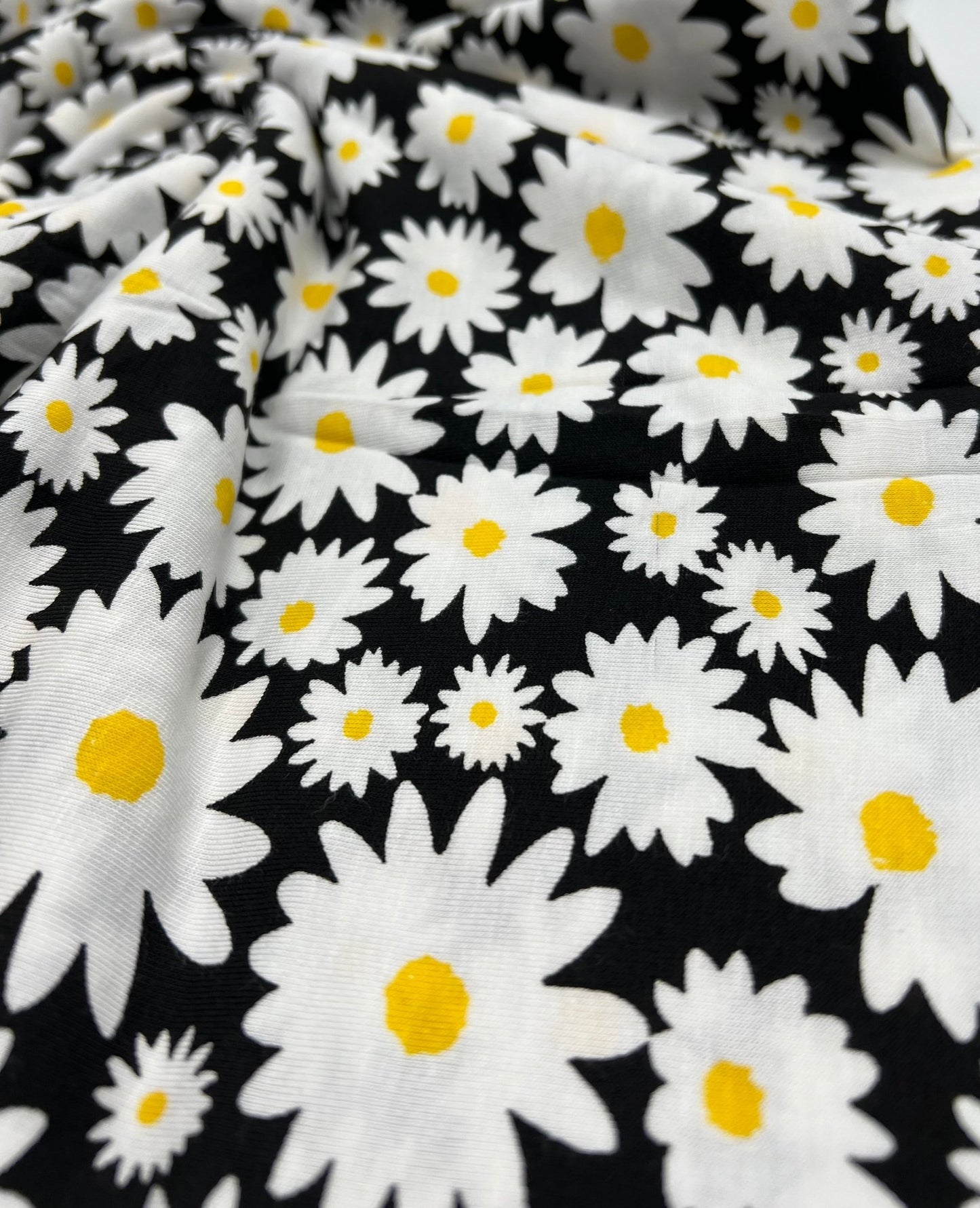 Large Daisy Print Viscose Elastane Fabric - T9 Fabrics