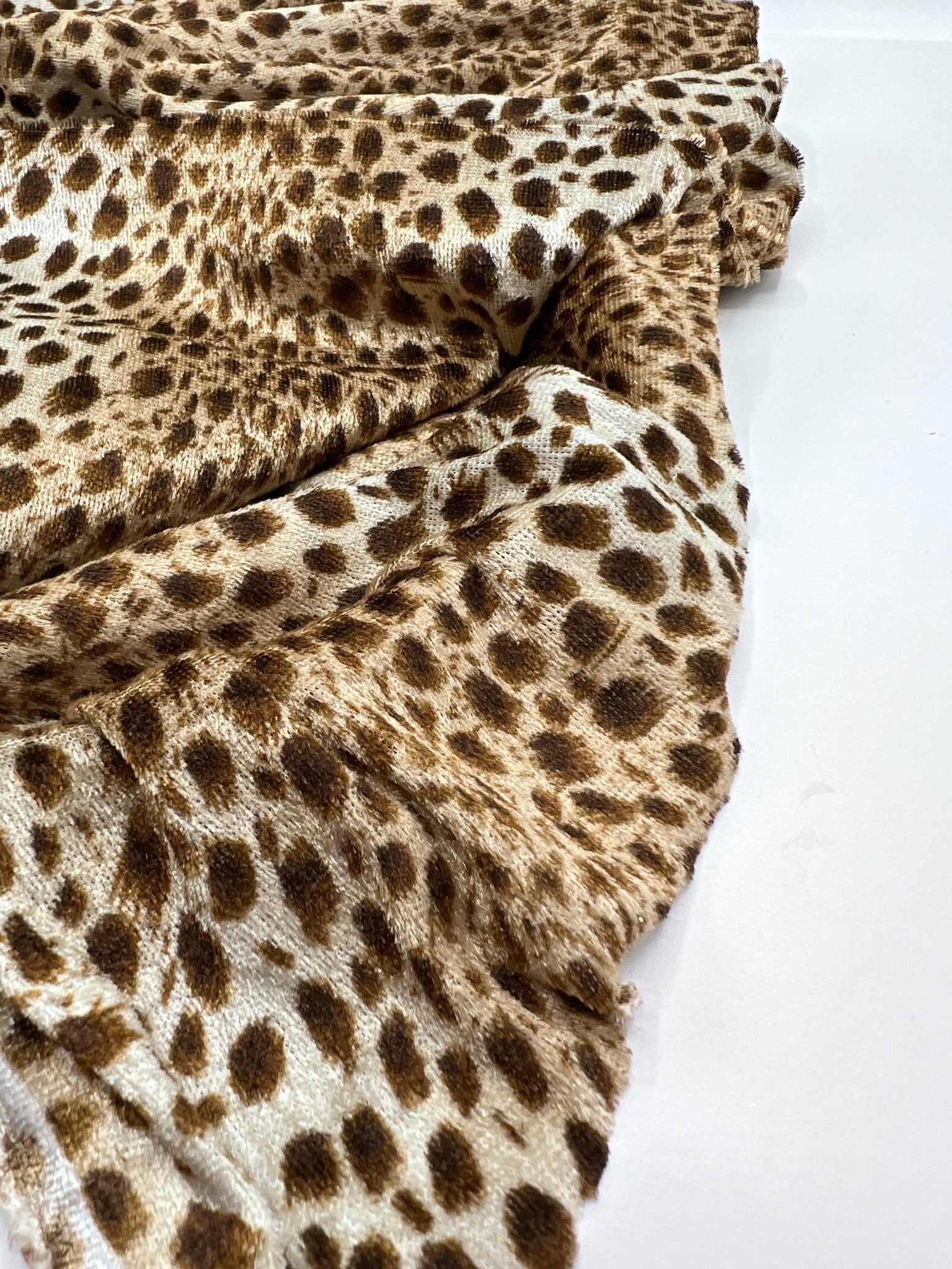 Lightweight Leopard Print Velour Fabric - T9 Fabrics