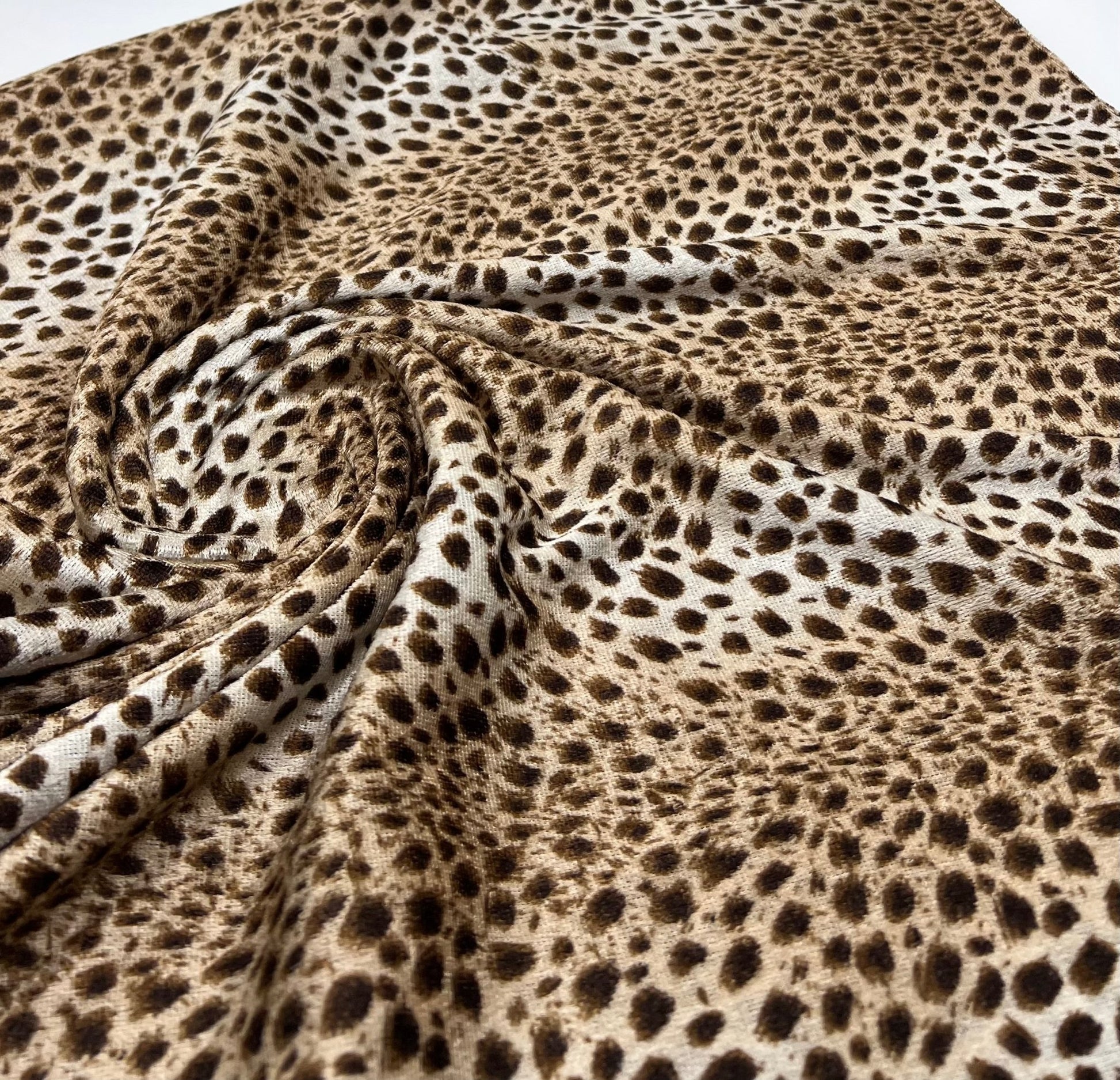 Lightweight Leopard Print Velour Fabric - T9 Fabrics