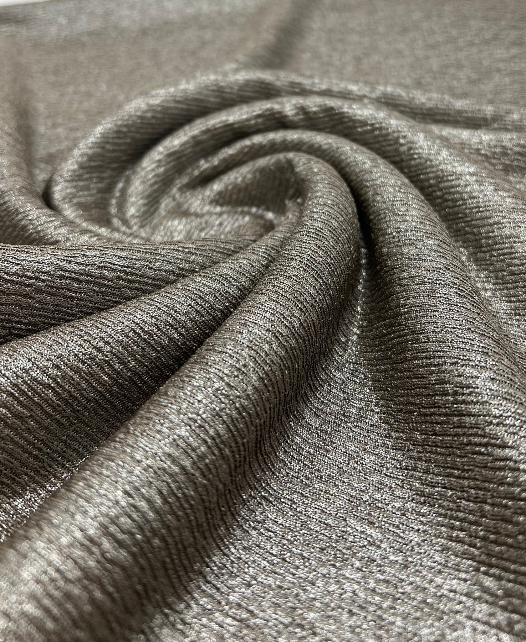 Silver Mega Rib Mocha Silver Metallic Foil Rib Fabric – T9 Fabrics