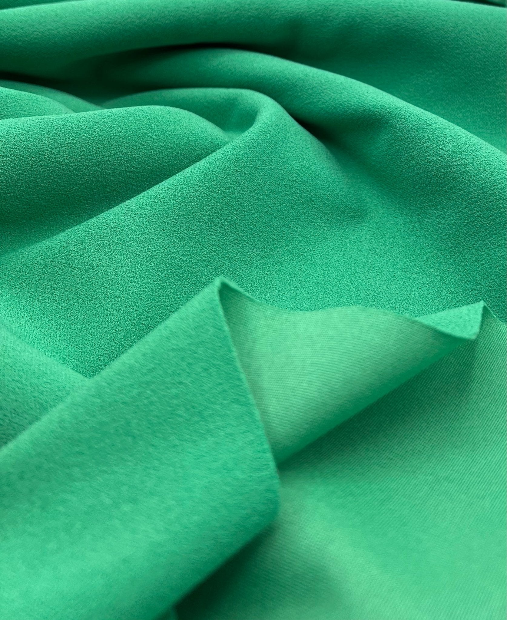 Plain Green Scuba Crepe Stretch Jersey Fabric 4 Way Stretch - T9 Fabrics