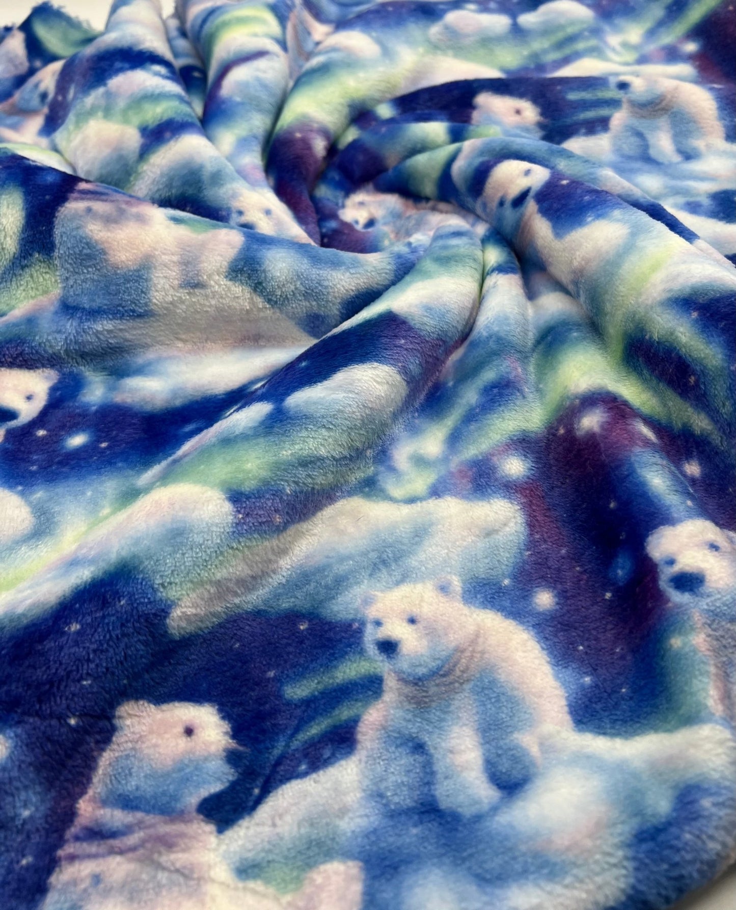 Polar Bears Cuddle Fleece Fabric Blanket Loungewear - T9 Fabrics