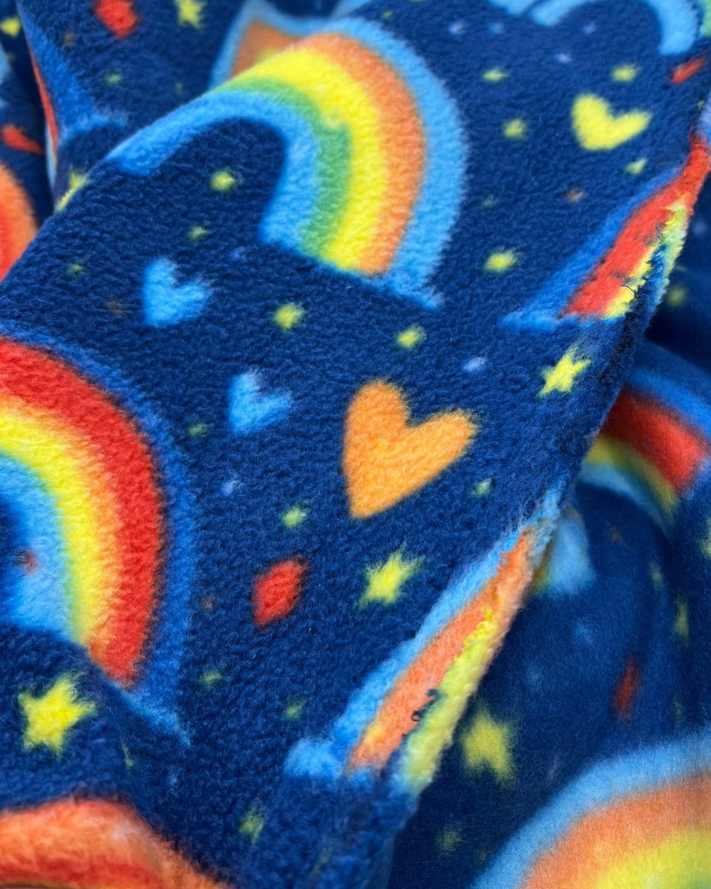Rainbows Printed Anti - Pil Polar Fleece Fabric Blanket Loungewear - T9 Fabrics