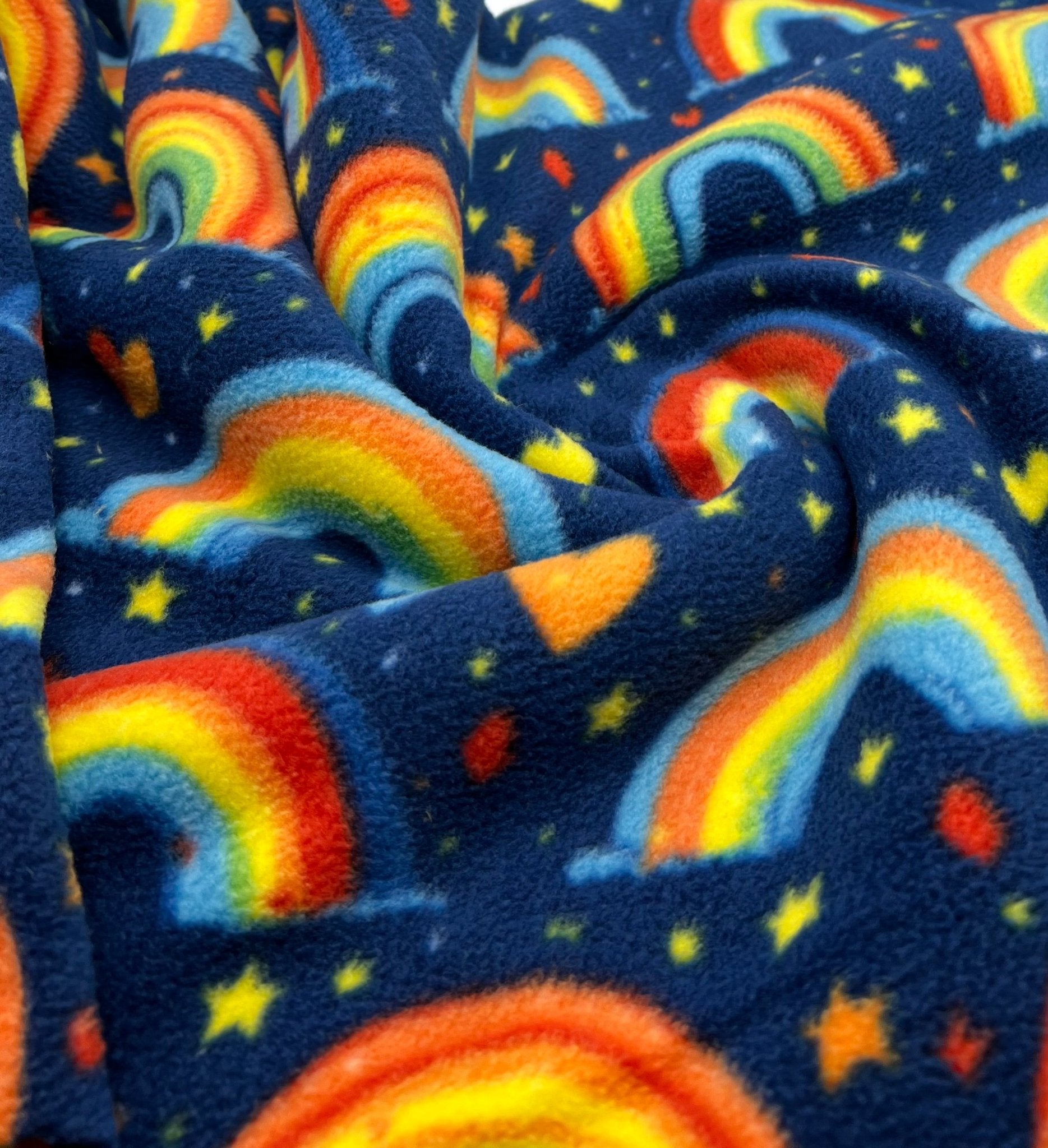 Rainbows Printed Anti - Pil Polar Fleece Fabric Blanket Loungewear - T9 Fabrics