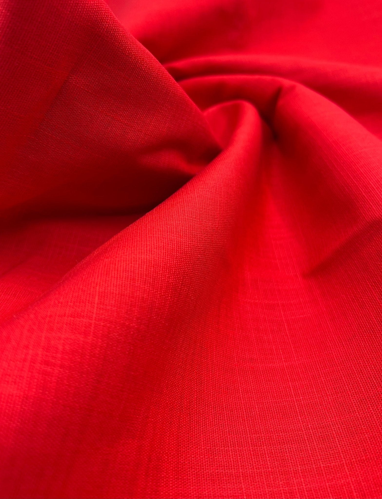 Red Lightweight Cotton/Linen Linen Fabric - T9 Fabrics