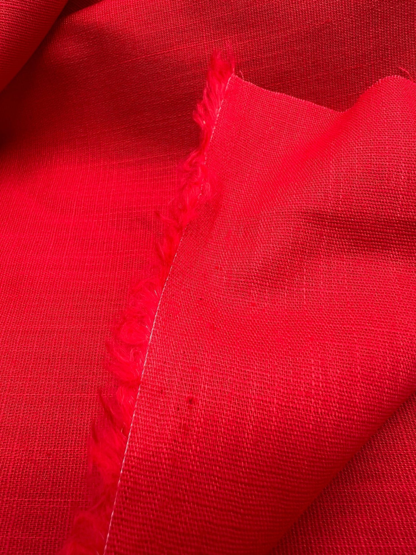 Red Lightweight Cotton/Linen Linen Fabric - T9 Fabrics