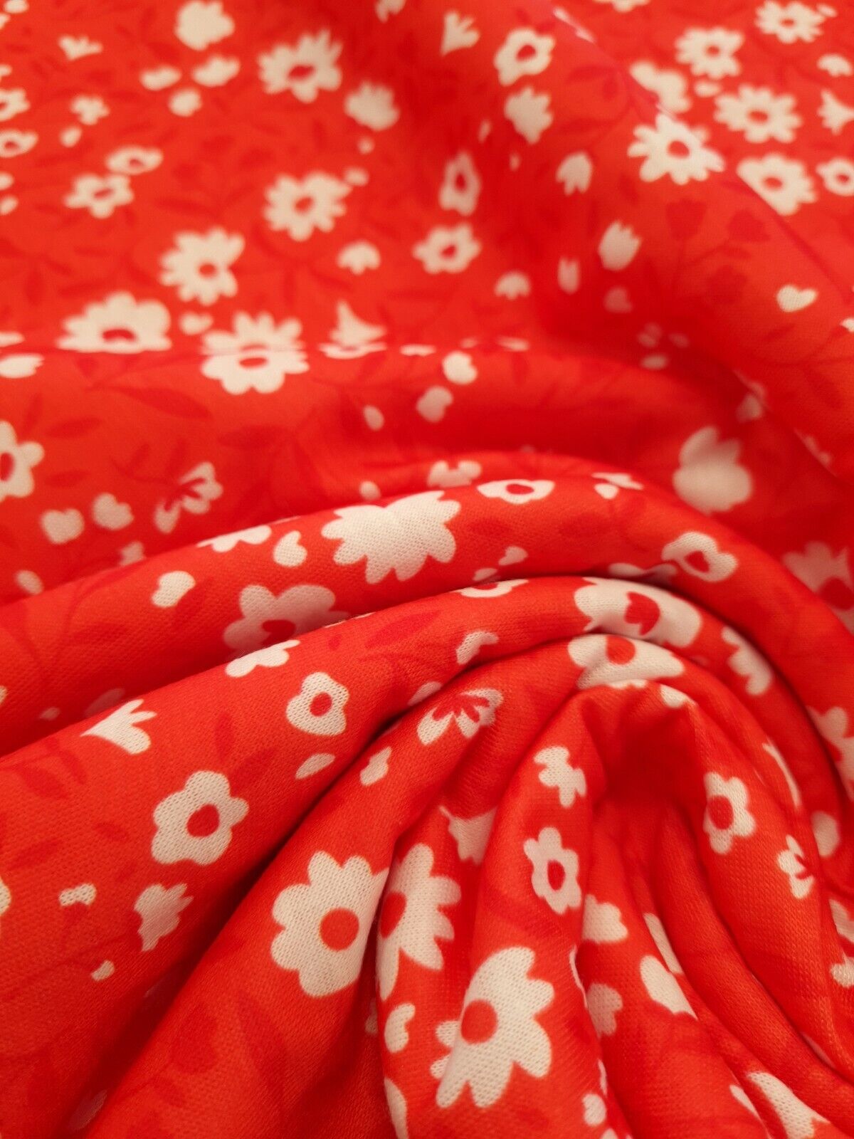 Red & White Floral Print Spun Poly Stretch Fabric - T9 Fabrics