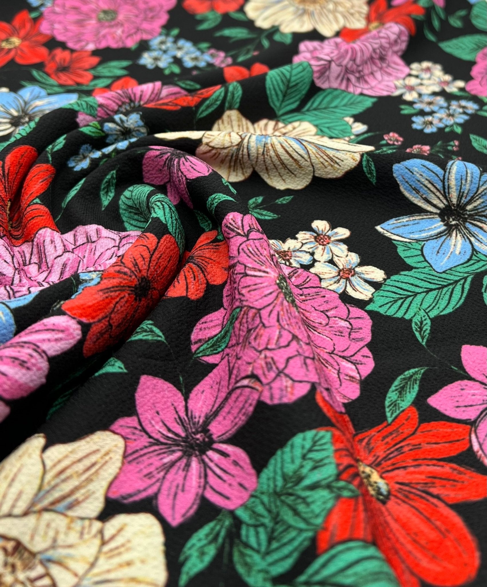 Sketch Floral Print Lightweight Bubble Crepe Fabric - T9 Fabrics