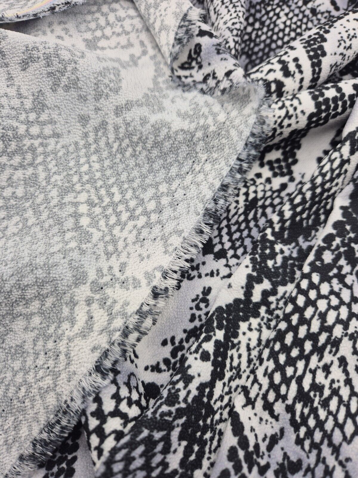 Snake Print Light weight Bubble Crepe Fabric - T9 Fabrics