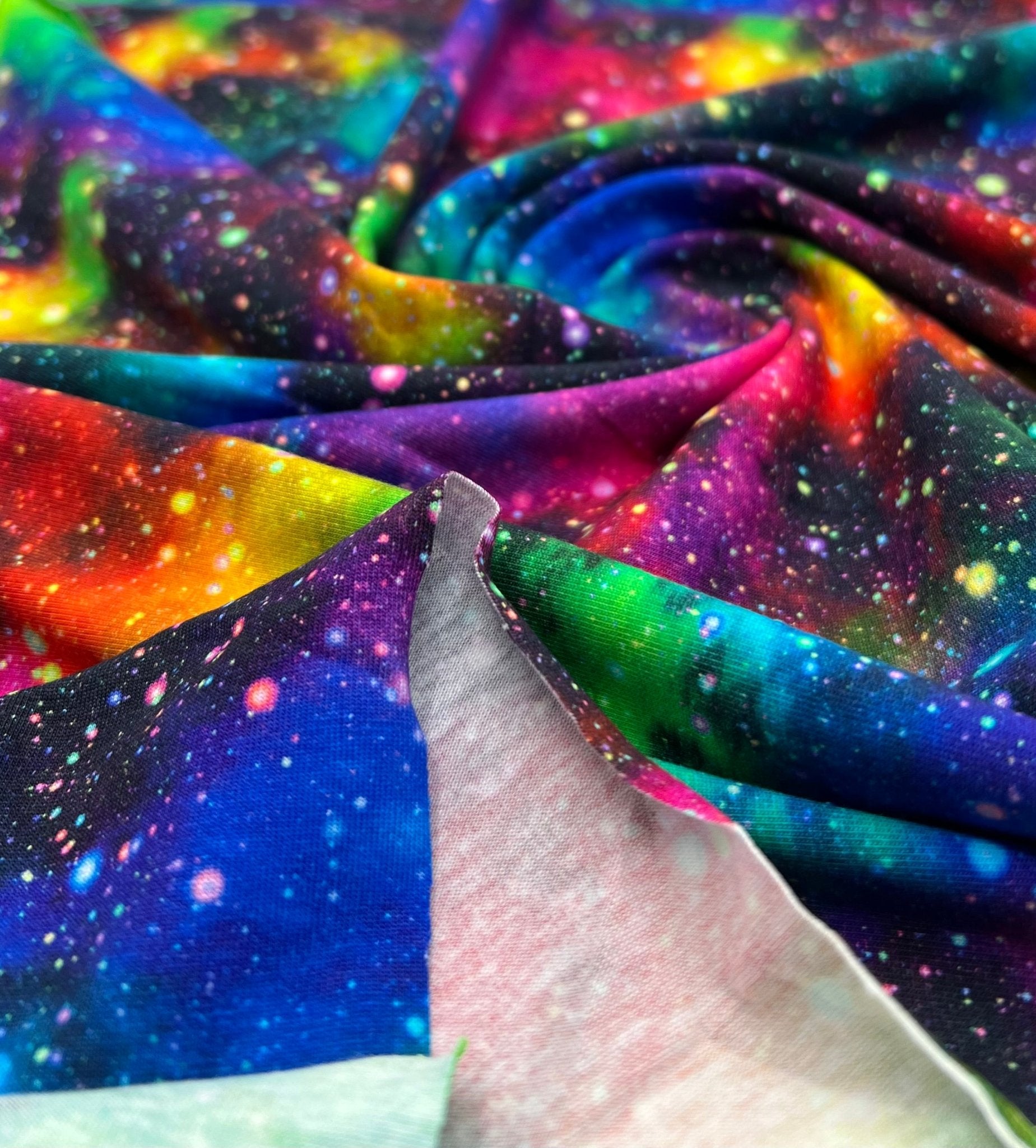 Speckled Galaxy Print Cotton Stretch Jersey 200 GSM 95/5 Lycra 4 Way Stretch - T9 Fabrics