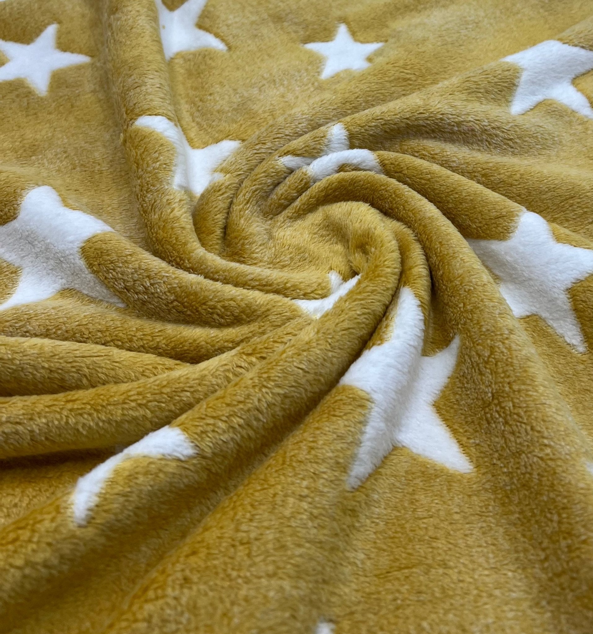 Stars Cuddle Fleece Fabric Blanket Loungewear - T9 Fabrics