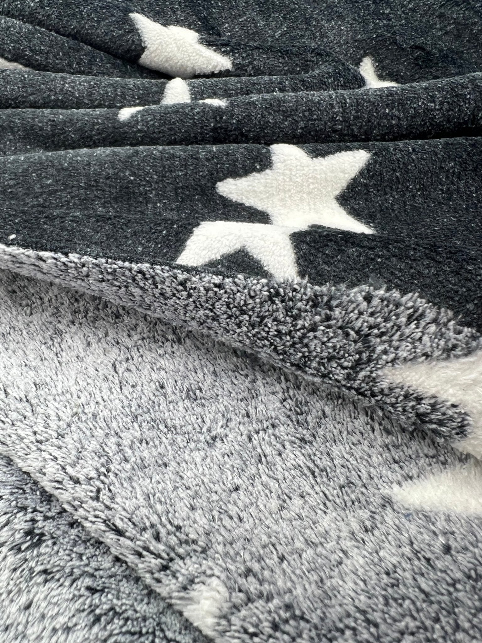 Stars Cuddle Fleece Fabric Blanket Loungewear - T9 Fabrics