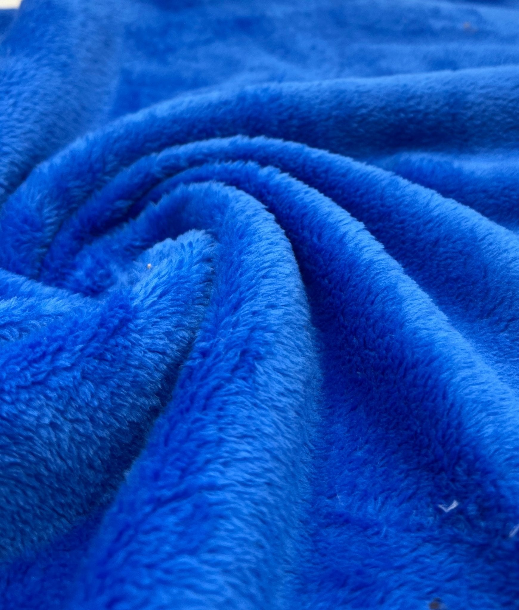 Super Soft Plain Cuddle Fleece Fabric Blanket Loungewear - T9 Fabrics