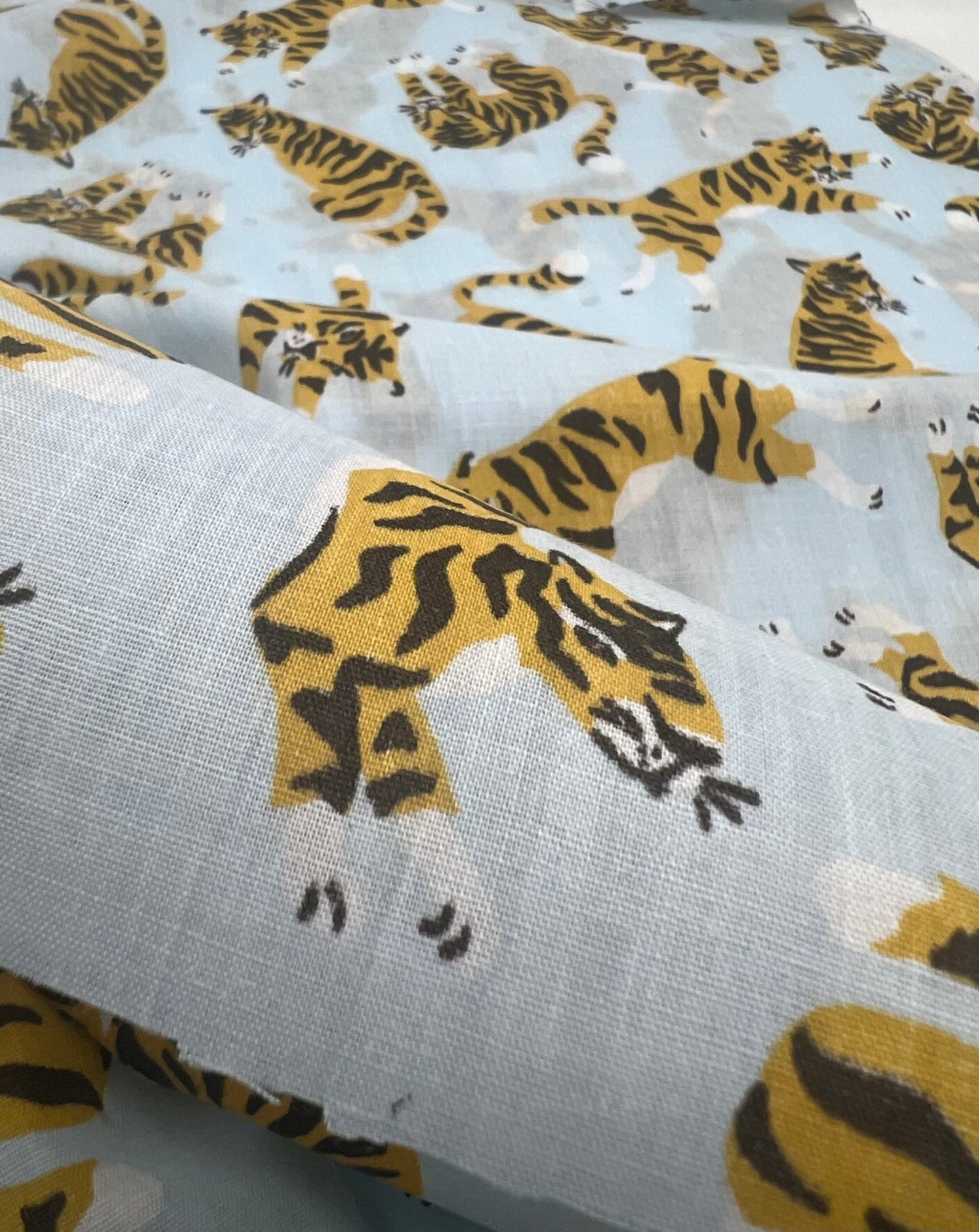 Tigers Printed Poly Cotton 90 GSM 80/20 44 Inch Non Stretch - T9 Fabrics