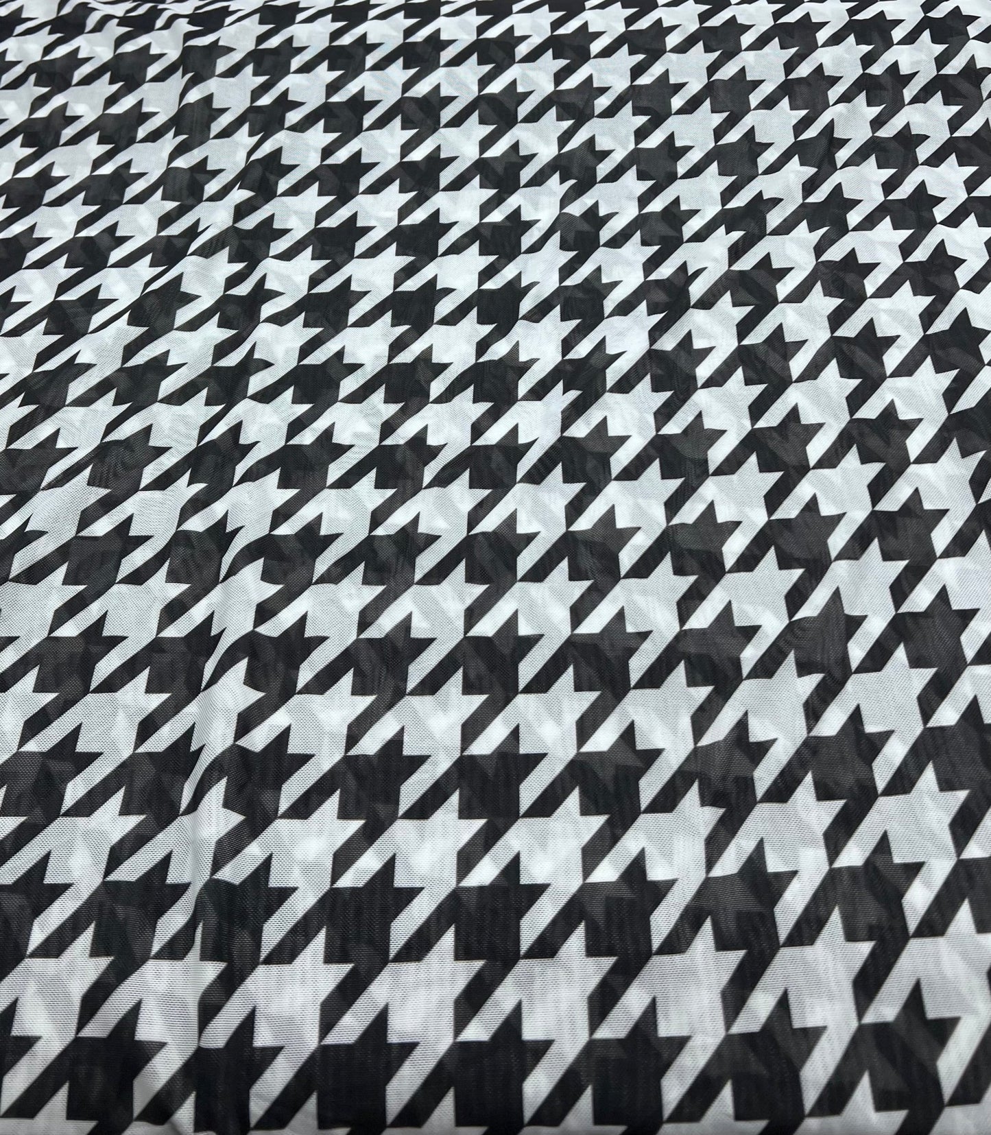 White Black Dogtooth Mesh Fabric Stretch - T9 Fabrics