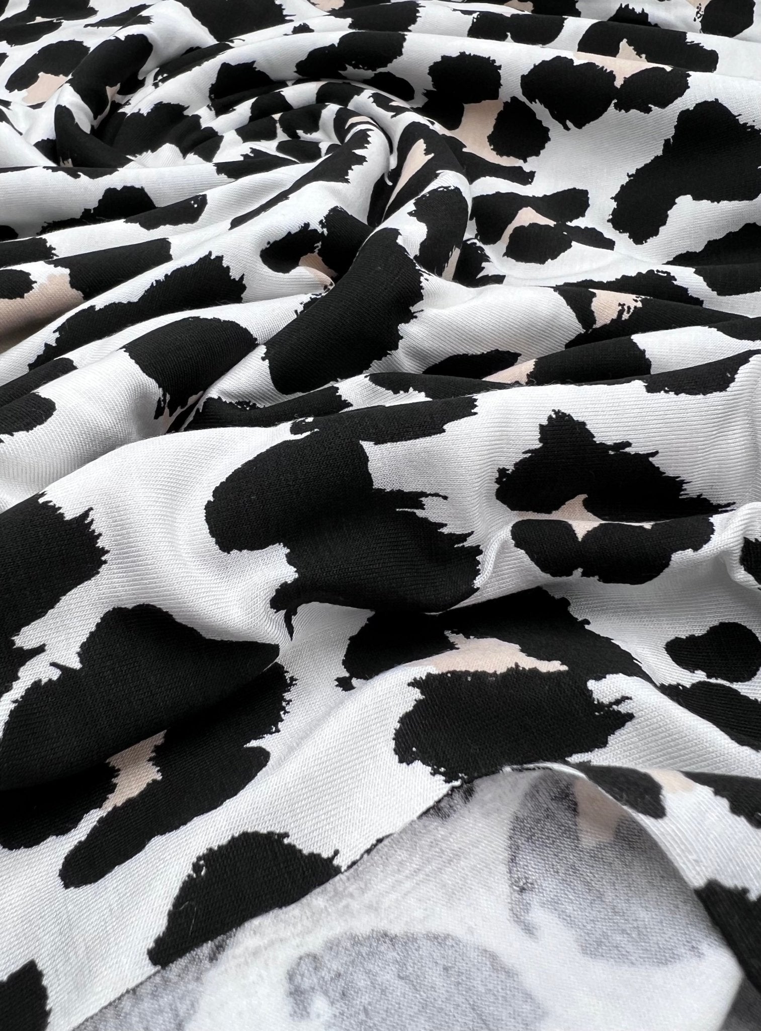 White Black Tie Dye Print Viscose Elastane Fabric - T9 Fabrics