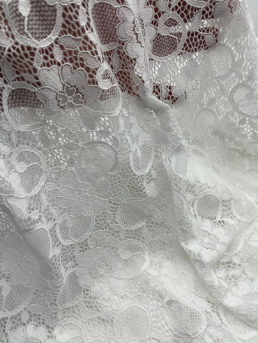 White Flower Scalloped Edge Floral Lace Fabric Stretch - T9 Fabrics