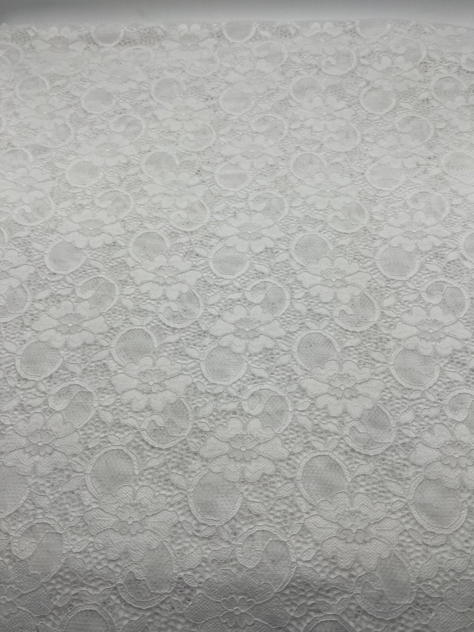 White Flower Scalloped Edge Floral Lace Fabric Stretch - T9 Fabrics
