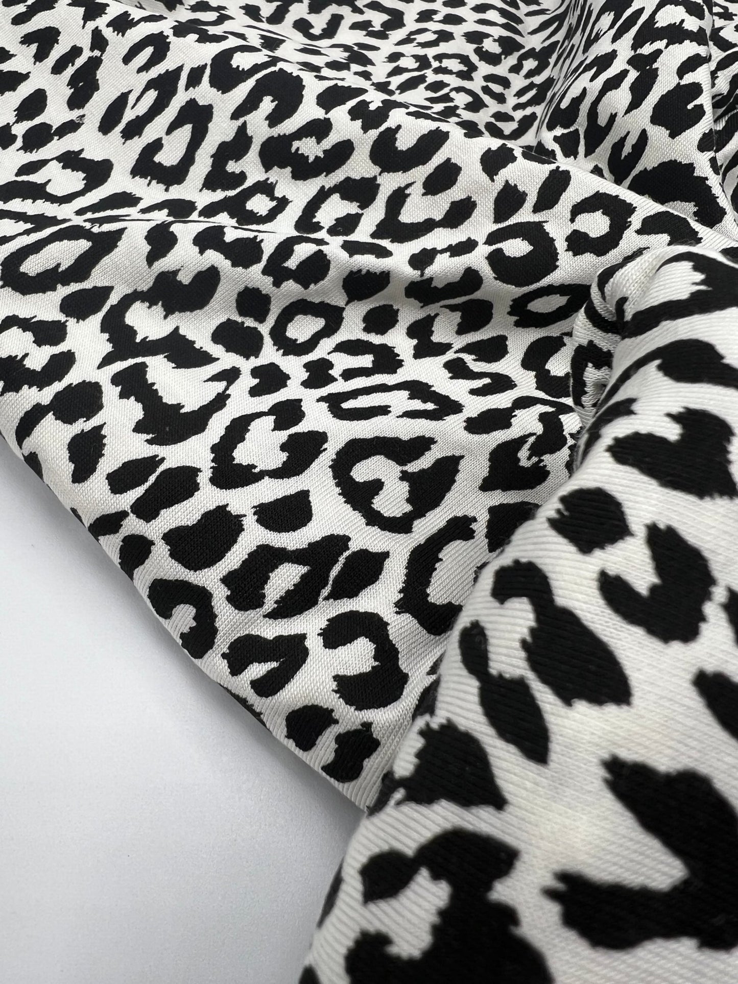 White Leopard Print Viscose Elastane Fabric - T9 Fabrics