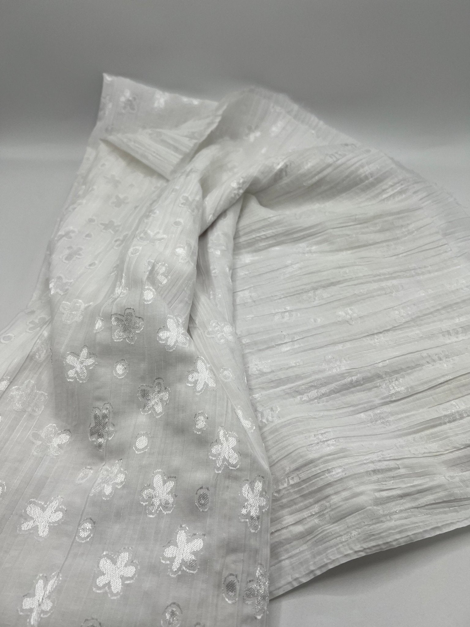 White Shiny Floral Crinkled Lightweight Non Stretch Woven Fabric - T9 Fabrics